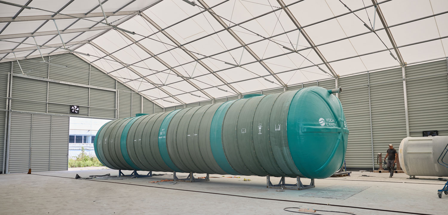 Найвища споруда зі швидкомонтованих складів для компанії VODALAND