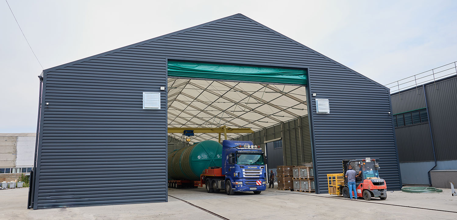 Найвища споруда зі швидкомонтованих складів для компанії VODALAND