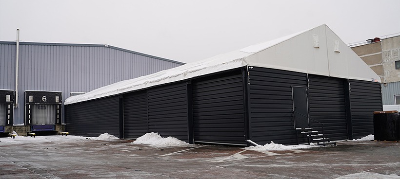 Швидкомонтовані будівлі: розширення площі основного складу всього за 2,5 місяці