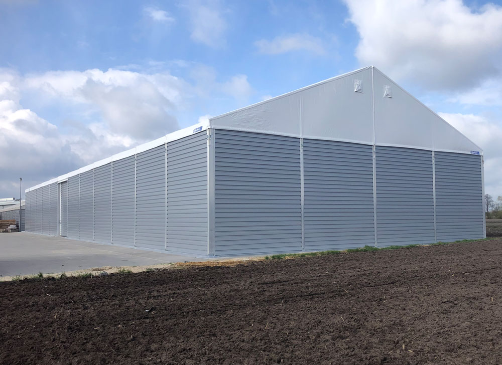 Холодна швидкомонтована споруда. Площа більша ніж 800 кв.м