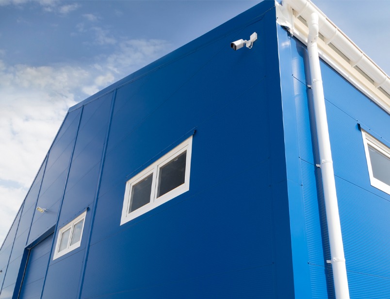 Утеплений виробничий цех для верфі з будівництва яхт у Польщі