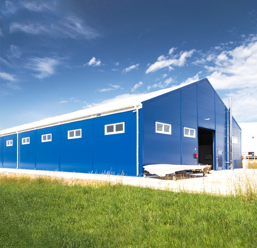 Утеплений виробничий цех для верфі з будівництва яхт у Польщі