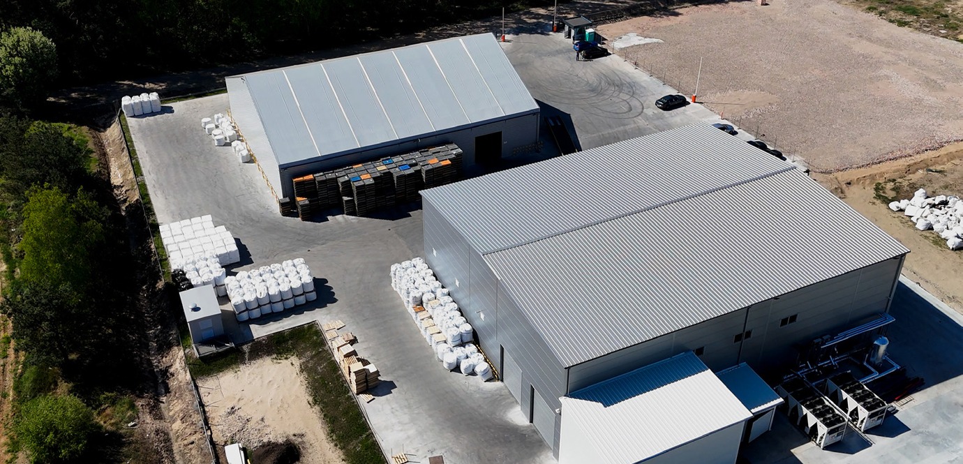 Швидкомонтована сталева споруда для виробництва PET-преформ у Польщі